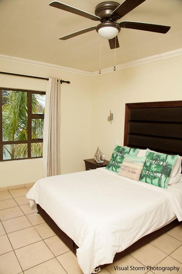 Palm Valley Inn Hartbeespoort Esterno foto