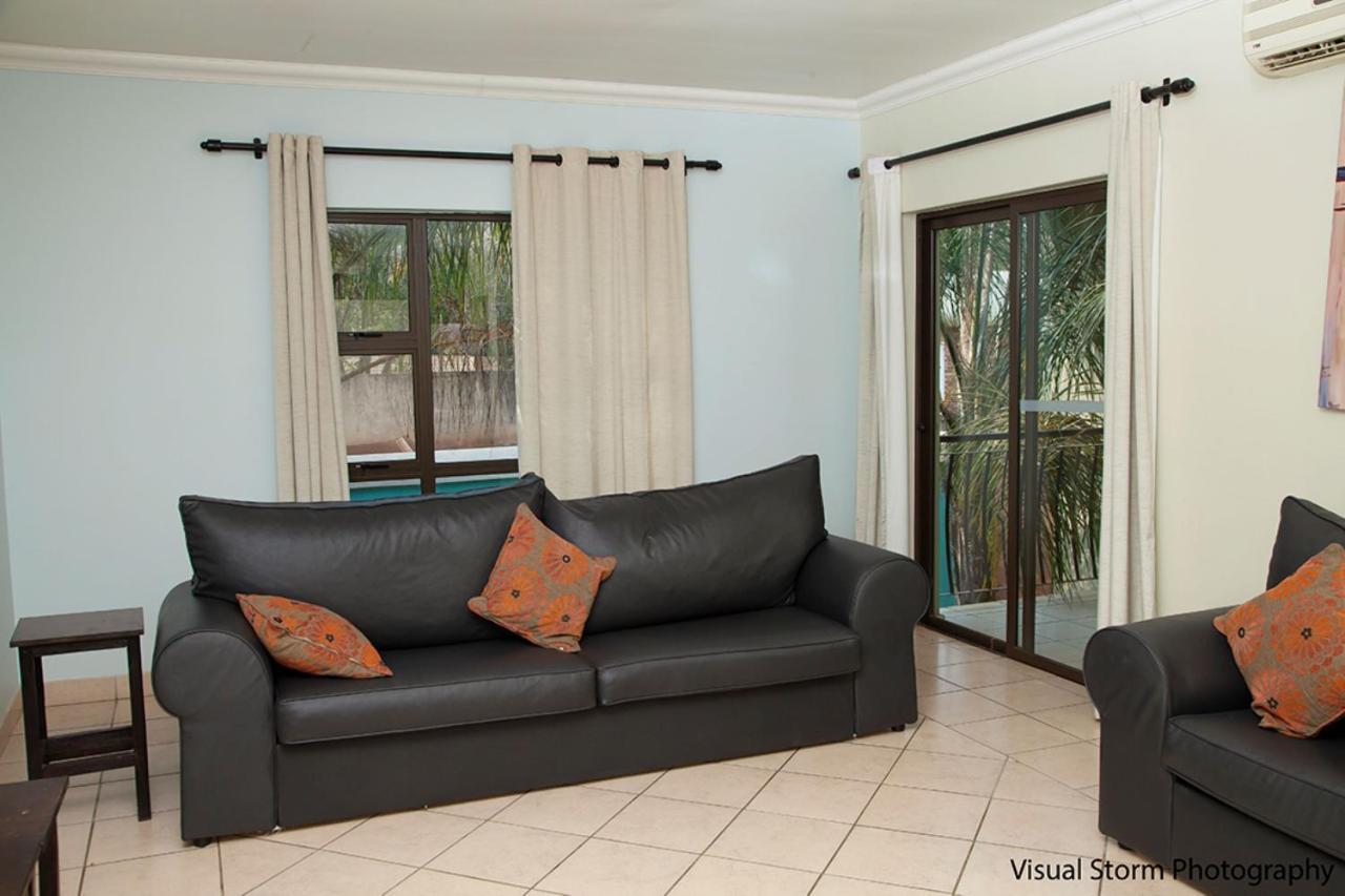 Palm Valley Inn Hartbeespoort Esterno foto