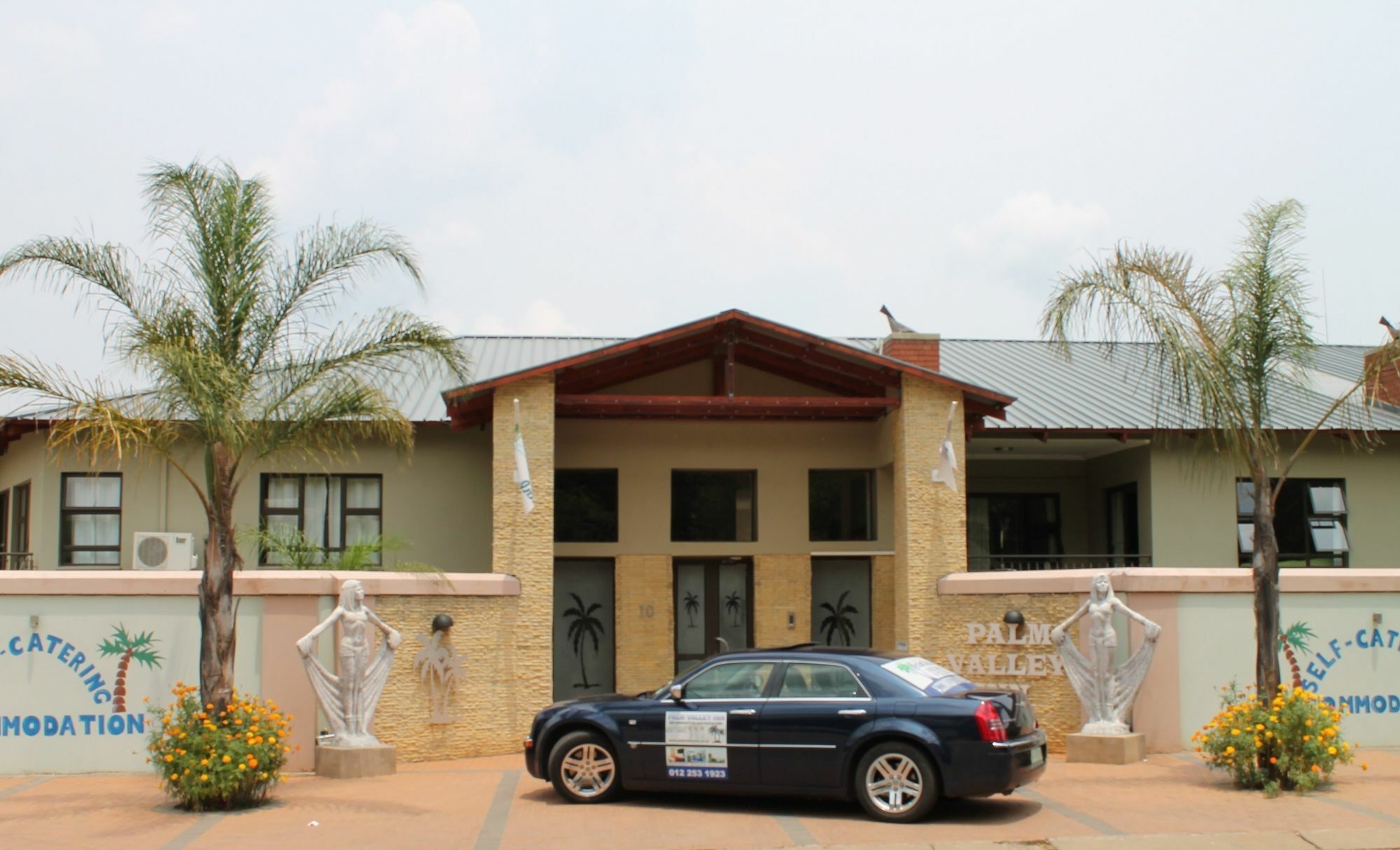 Palm Valley Inn Hartbeespoort Esterno foto